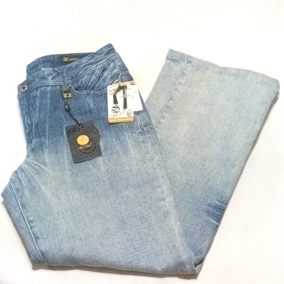 Akademimks 5 Pocket Light Wash Straight Leg Jeans - Picture 1 of 11